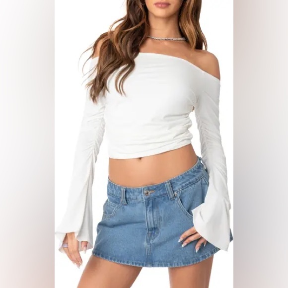Edikted Corey Ruched Off Shoulder Long Sleeve Top, size XS - Picture 6 of 12